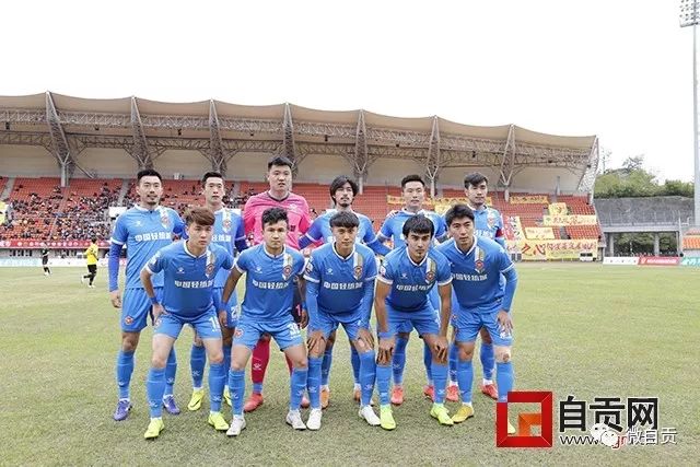 阿奇姆彭首度打进四球 大连豪取4-0延缓成都夺冠